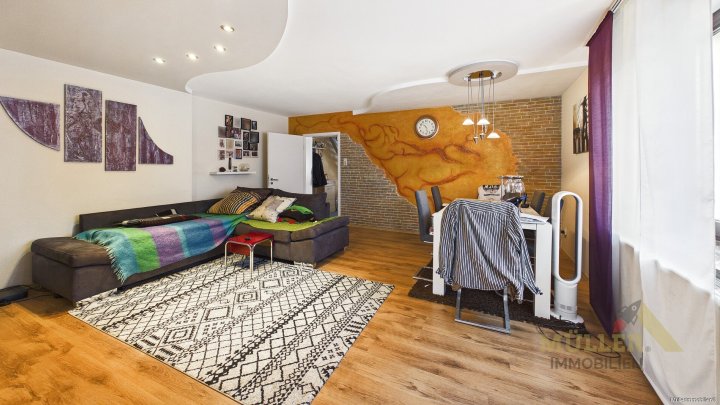 Doppelhaushälfte mit 105 m² Wohnfläche in ruhiger Lage mit Garten und Garage