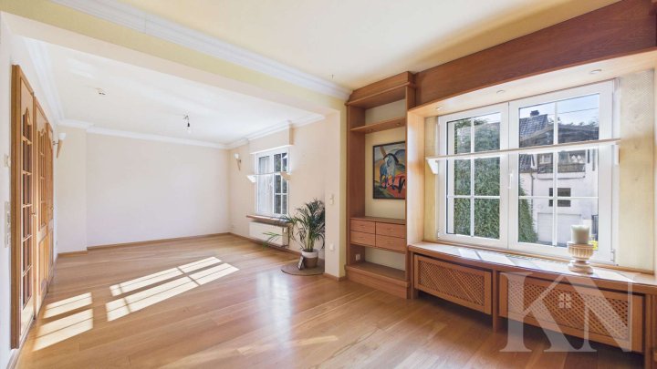 Besonderes, hochwertiges Einfamilienhaus mit 1.504 m² Grundstück in Habkirchen!