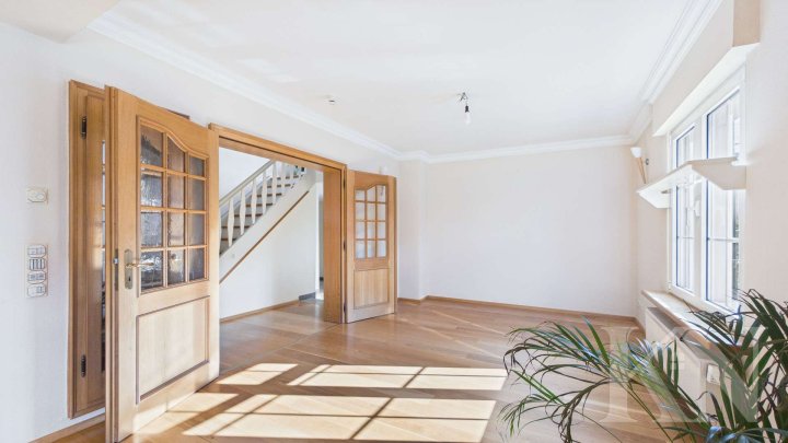 Besonderes, hochwertiges Einfamilienhaus mit 1.504 m² Grundstück in Habkirchen!