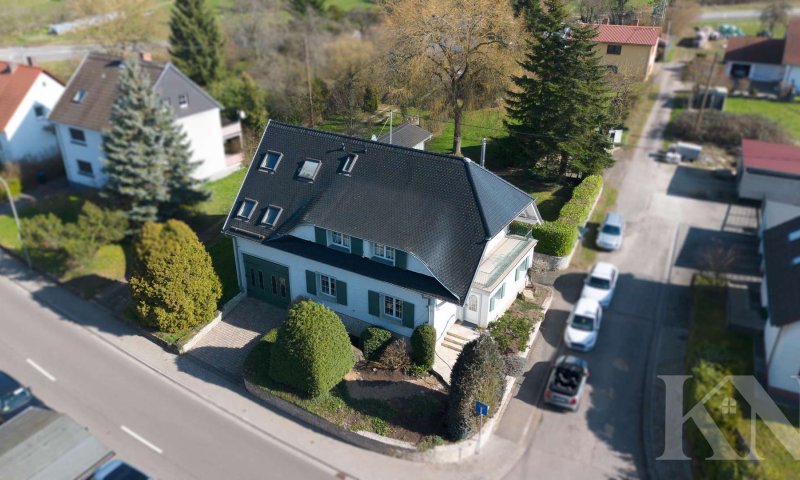 Besonderes, hochwertiges Einfamilienhaus mit 1.504 m² Grundstück in Habkirchen!