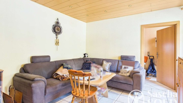 Kleines Handwerkerhaus in Elversberg mit Garten, Terrasse, Stellplatz & beheiztem Partyraum