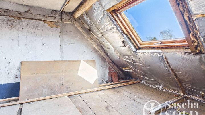 Kleines Handwerkerhaus in Elversberg mit Garten, Terrasse, Stellplatz & beheiztem Partyraum