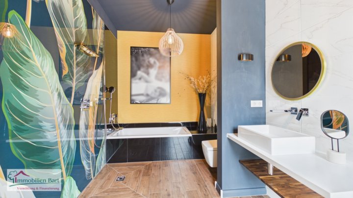 NEUWERTIGES, EXKLUSIVES WOHNHAUS IN TOP WOHNLAGE VON SERRIG (BEI SAARBURG)