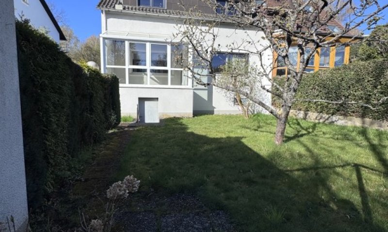 1 FH-Doppelhaus mit Winterg., Garten & Garage in IGB!