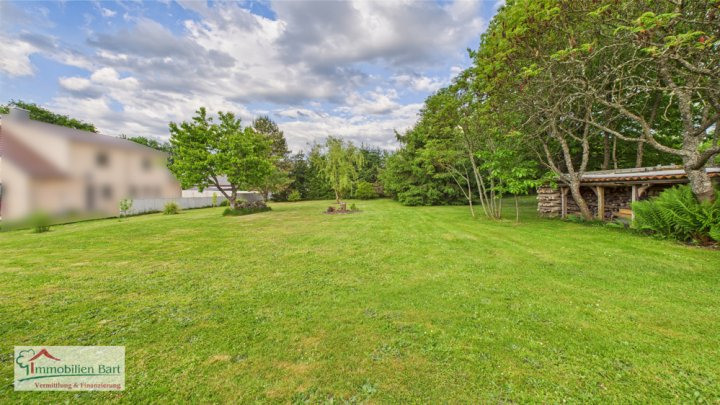 LOSHEIM: SOFORT VERFÜGBAR! GEPFLEGTES WOHNHAUS MIT TOLLEM GARTEN IN GEFRAGTER WOHNLAGE!