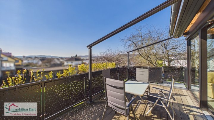 GRENZE L-REMICH: NEUWERTIGES BIO-SOLARHAUS IN TOP LAGE VON PERL-BESCH