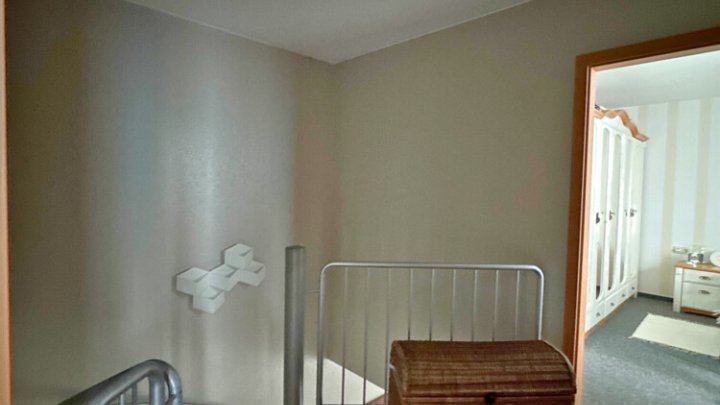 Solide vermietete 3-ZKB Maisonette mit Terrasse, Stellplatz + eigenem Eingang