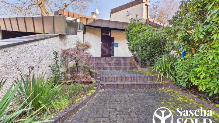 Architekturjuwel mit Galerie, Terrassen und kreativer Seele in ruhiger Bestlage von Dudweiler