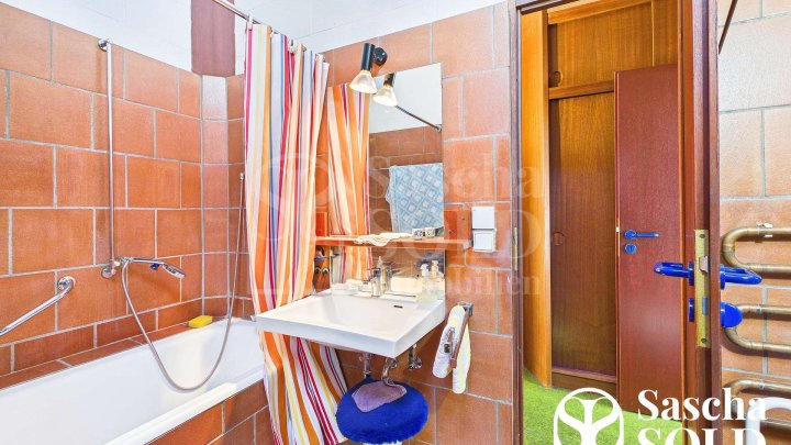 Architekturjuwel mit Galerie, Terrassen und kreativer Seele in ruhiger Bestlage von Dudweiler