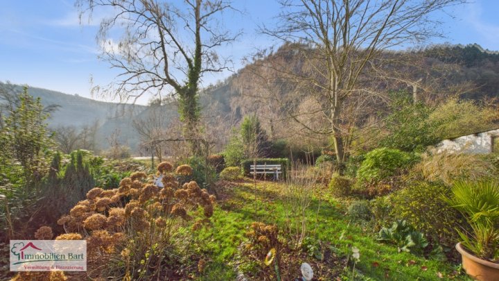SERRIG (BEI SAARBURG ) WOHNHAUS MIT 2 WOHNUNGEN