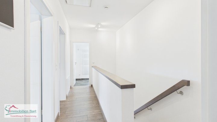 GRENZE LUXEMBURG: NEUWERTIGES A+ WOHNHAUS / 4 SCHLAFZ. / 2 BÄDER IN TOP WOHNLAGE
