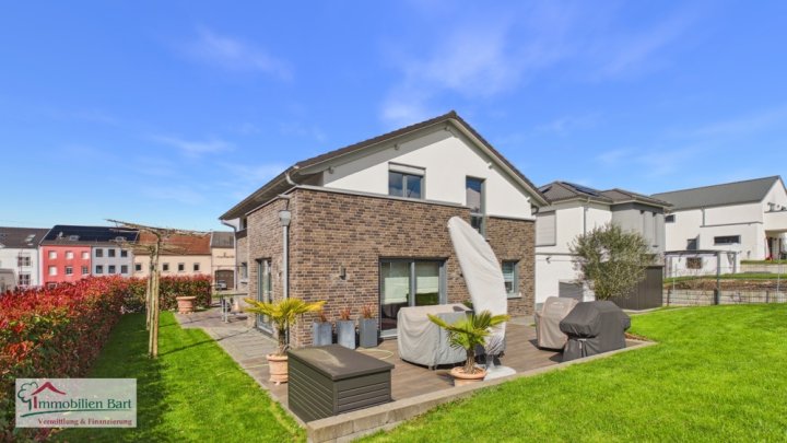 GRENZE LUXEMBURG: NEUWERTIGES A+ WOHNHAUS / 4 SCHLAFZ. / 2 BÄDER IN TOP WOHNLAGE