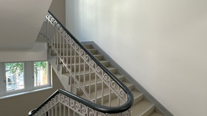 Sanierte 2,5-ZKB mit EBK am Beethovenplatz, perfekte City-Lage