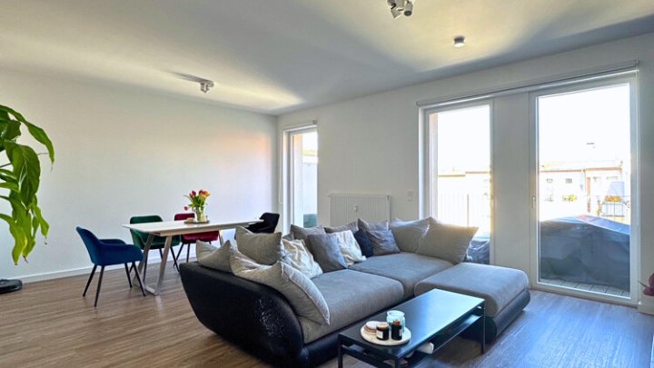 Sanierte 2,5-ZKB mit EBK am Beethovenplatz, perfekte City-Lage