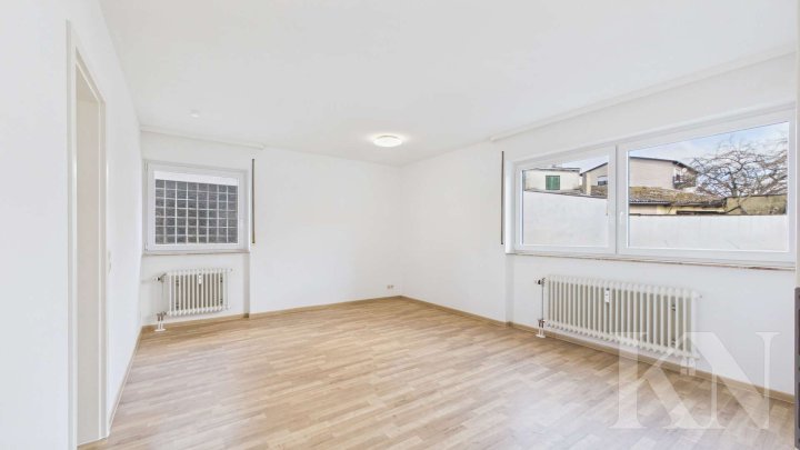 Attraktive 2-ZKB-Wohnung mit Stellplatz in ruhiger Lage von Saarbrücken-Bischmisheim!