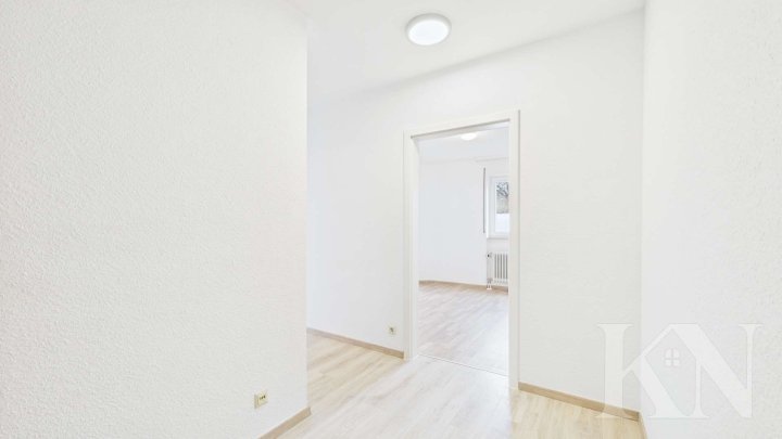 Attraktive 2-ZKB-Wohnung mit Stellplatz in ruhiger Lage von Saarbrücken-Bischmisheim!