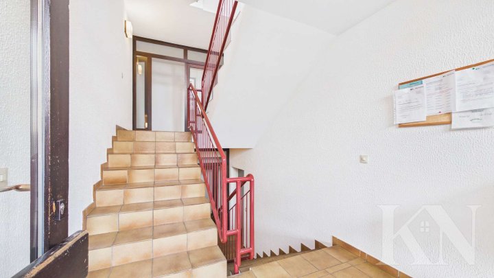 Attraktive 2-ZKB-Wohnung mit Stellplatz in ruhiger Lage von Saarbrücken-Bischmisheim!