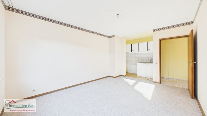 BESSERINGEN / HÖHENLAGE: BUNGALOW MIT ELW IN TOP WOHNLAGE