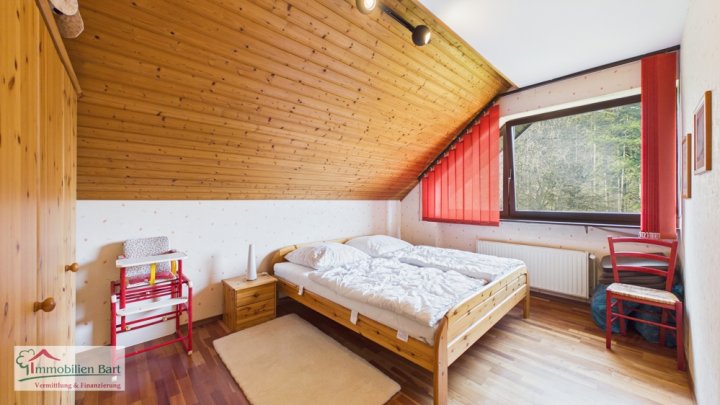 NATUR PUR!

EXKLUSIVES ANWESEN IN GRENZNÄHE VON LUXEMBOURG!