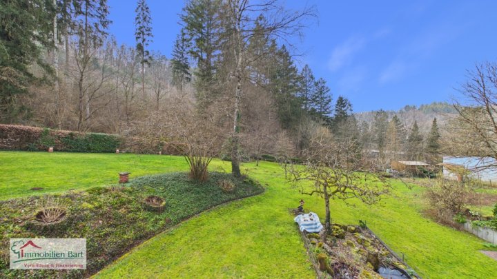 NATUR PUR!

EXKLUSIVES ANWESEN IN GRENZNÄHE VON LUXEMBOURG!