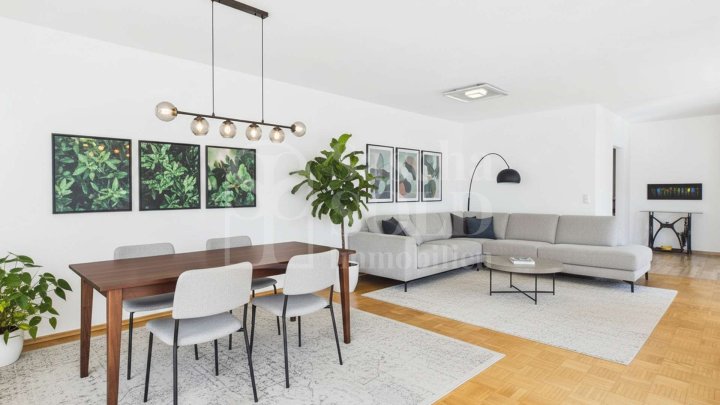 Gepflegter Bungalow mit Grundofen, sonniger Terrasse, Garten und Garage in Dudweiler-Süd