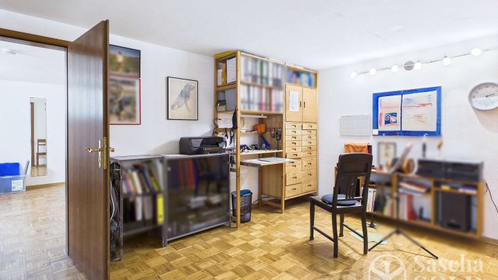 Gepflegter Bungalow mit Grundofen, sonniger Terrasse, Garten und Garage in Dudweiler-Süd