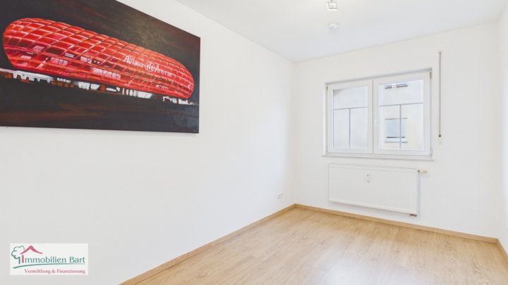 DIREKTE GRENZE L-REMICH/L-SCHENGEN: GEPFLEGTE 3ZKB WOHNUNG MIT CARPORT IN PERL-BESCH!