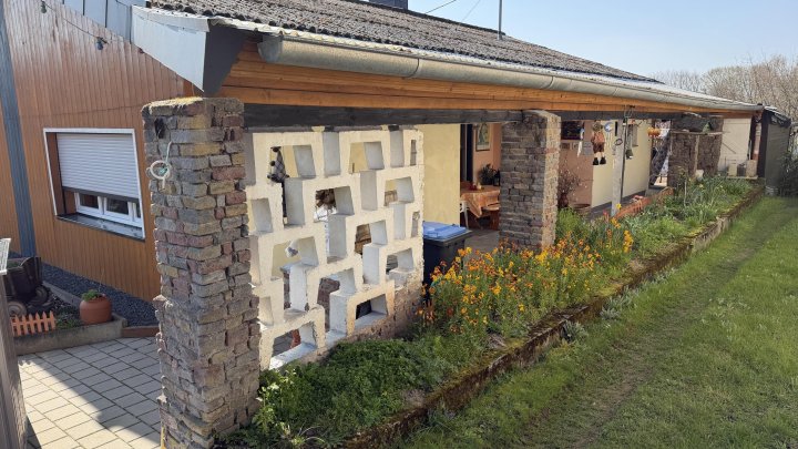 Ein Zuhause zum Wohlfühlen – Stilvoller Bungalow in Völklingen-Lauterbach