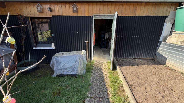 Ein Zuhause zum Wohlfühlen – Stilvoller Bungalow in Völklingen-Lauterbach