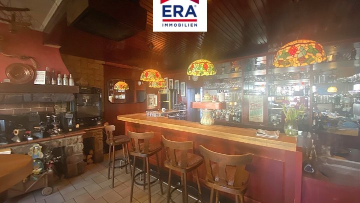 GASTRONOMIE UND WOHNEN MIT PANORAMABLICK IN BERUS.