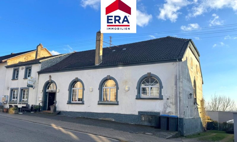 GASTRONOMIE UND WOHNEN MIT PANORAMABLICK IN BERUS.