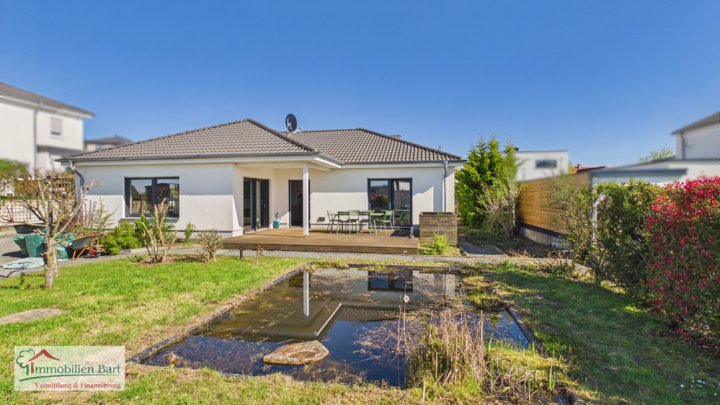 GRENZNÄHE LUXEMBURG: A+ BUNGALOW VON 2017 IN TOP-WOHNLAGE!