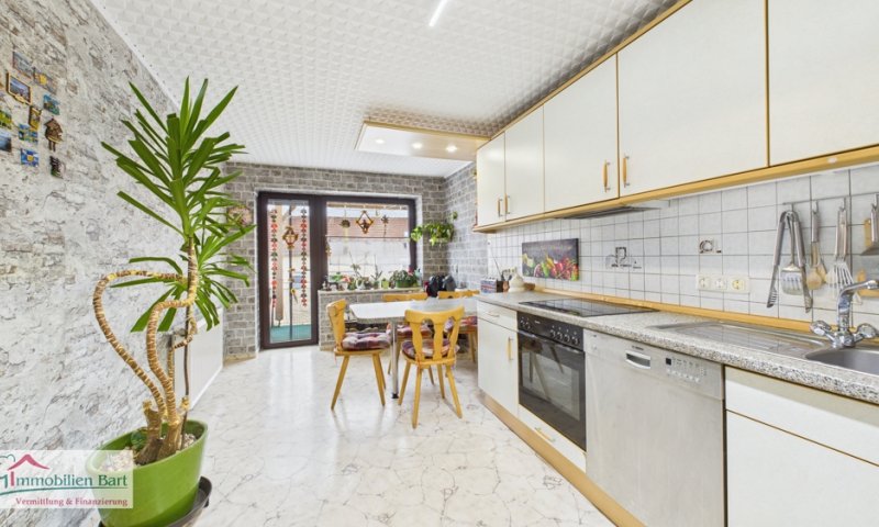 15 MIN-BIS L-REMICH/SCHENGEN: WOHNHAUS MIT GARAGE UND GARTEN