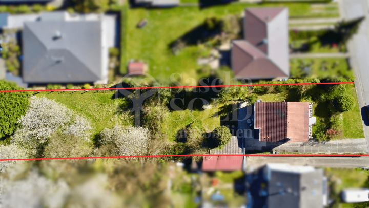 Freistehendes Einfamilienhaus in ruhiger Sackgassenlage auf weitläufigem Grundstück in St. Ingbert