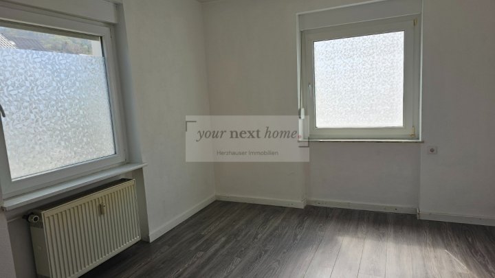 Freistehendes 1–2 Familienhaus mit Potenzial für Handwerker in ruhiger Wohnlage von St. Ingbert