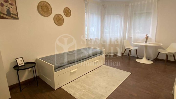 Renovierte 1-Zimmer-Wohnung in gepflegtem Mehrfamilienhaus in zentraler Lage von Saarbrücken-Scheidt