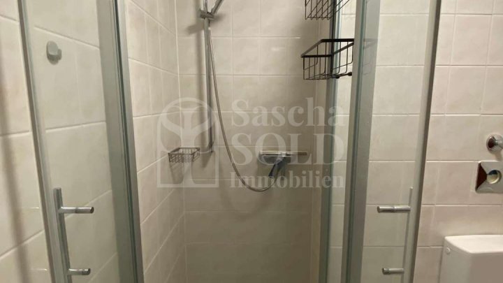 Renovierte 1-Zimmer-Wohnung in gepflegtem Mehrfamilienhaus in zentraler Lage von Saarbrücken-Scheidt