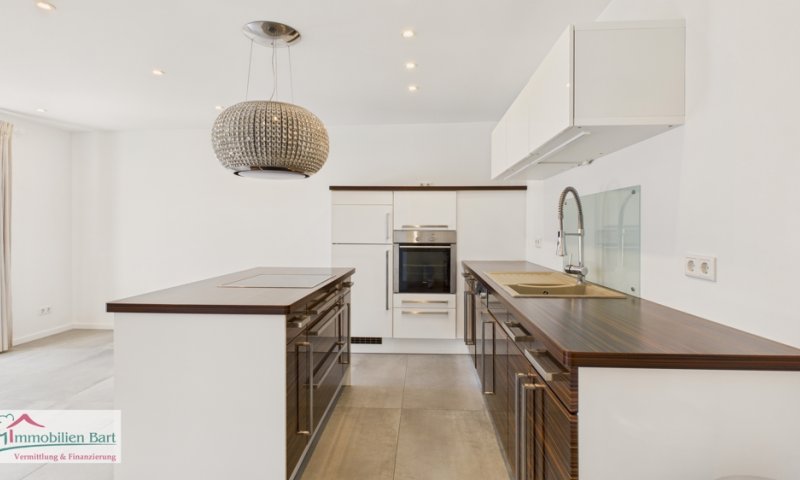 WOHNUNG MIT GARAGE / SOFORT VERFÜGBAR / GRENZE L-REMICH