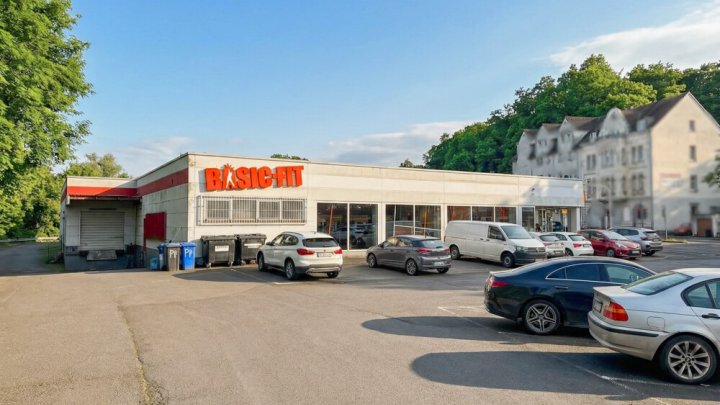 Gewerbeobjekt mit Top Rendite, vollvermietet, u.a. Fitness + Spielsalon