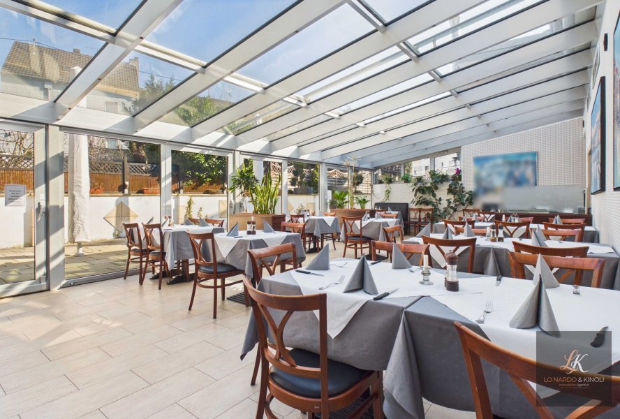 Wohn- und Geschäftshaus mit Restaurant und 3 Wohneinheiten in Völklingen-Geislautern