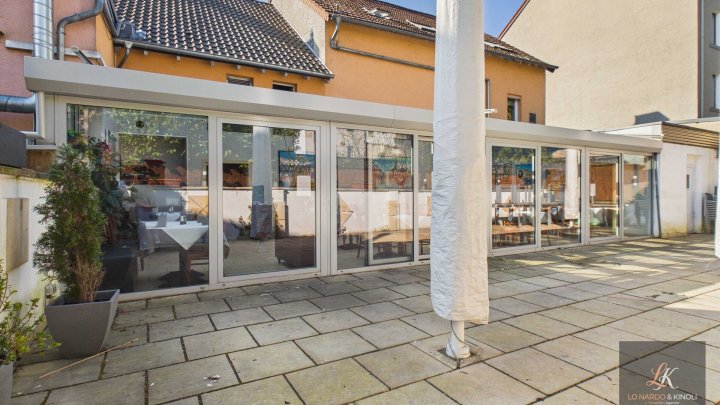 Renditeobjekt in Völklingen-Geislautern: Wohn- und Geschäftshaus mit Restaurant und 3 Wohneinheiten