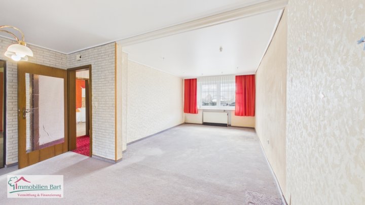 GRENZNÄHE LUXEMBURG:

WOHNHAUS IN ORSCHOLZ MIT 3 SCHLAFZIMMERN UND WINTERGARTEN SOWIE GARTEN