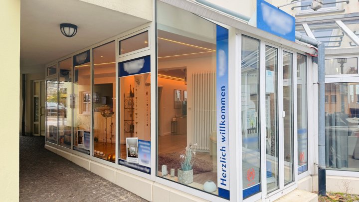 Moderne Gewerbefläche mit Galerie, Wintergarten & Top-Ausstattung im Zentrum von St. Ingbert