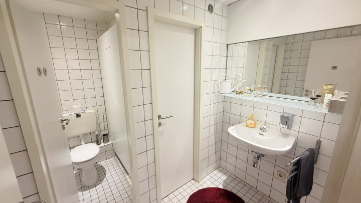 Moderne Gewerbefläche mit Galerie, Wintergarten & Top-Ausstattung im Zentrum von St. Ingbert