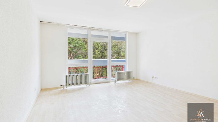 Gepflegte 2-Zimmer-Wohnung mit Balkon in Homburg nähe Uni-Klinik