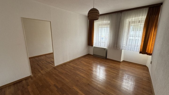 Solides Zuhause mit Potenzial – Doppelhaushälfte 1918 in ruhiger Lage