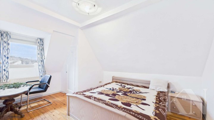 Stadtvilla mit Altbaucharme in Brebach