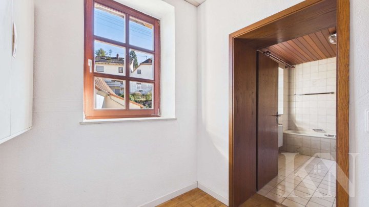 Altbaujuwel mit Potenzial – verwirklichen Sie hier Ihre Wohnideen