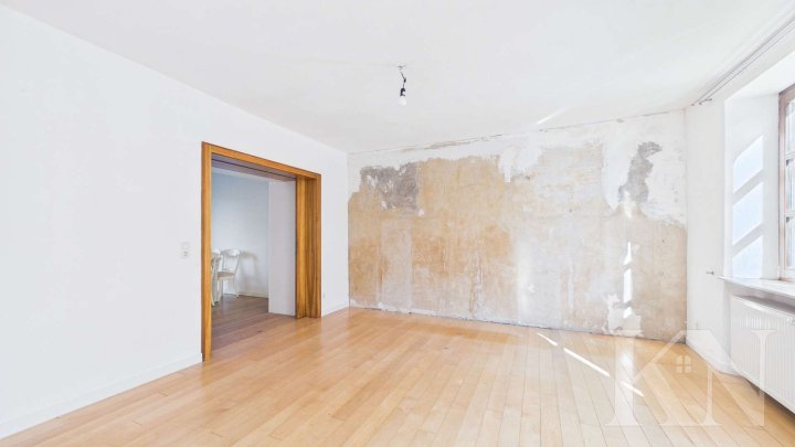 Altbaujuwel mit Potenzial – verwirklichen Sie hier Ihre Wohnideen