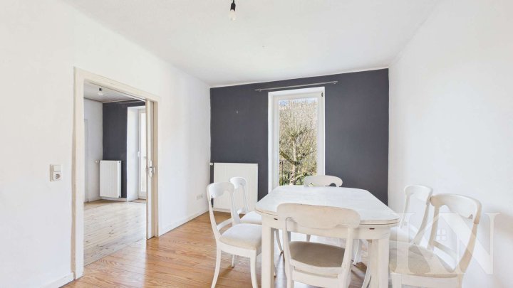 Altbaujuwel mit Potenzial – verwirklichen Sie hier Ihre Wohnideen